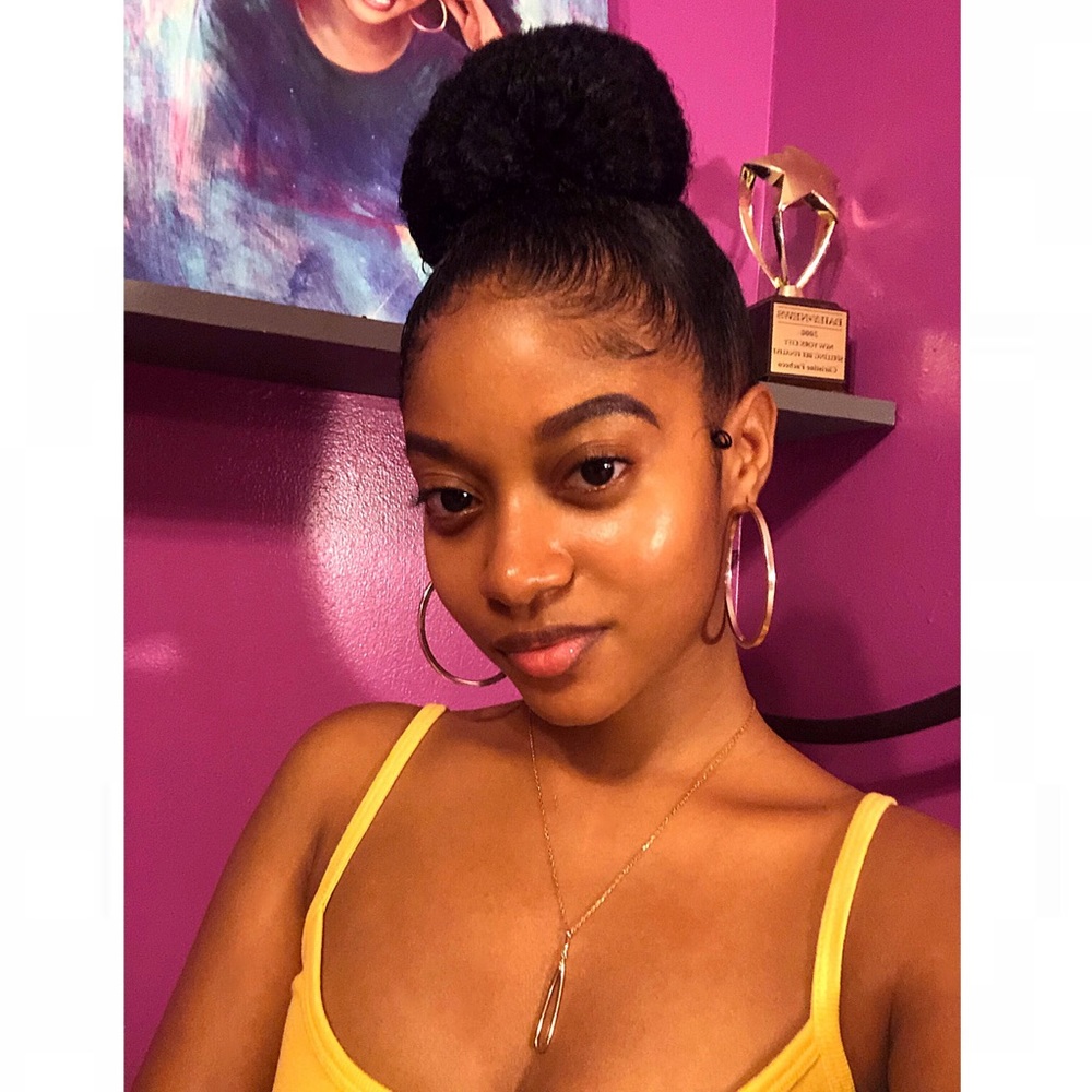 Meet your Posher, Christine